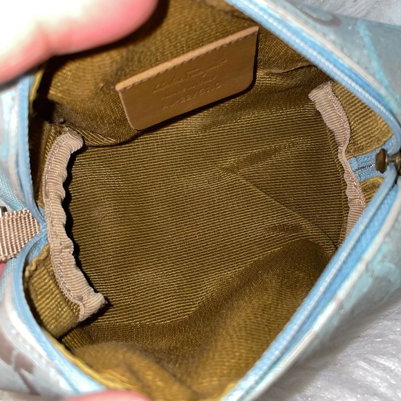Authentic SALVATORE FERRAGAMO pouch🌸🦋 - Picture 11 of 11